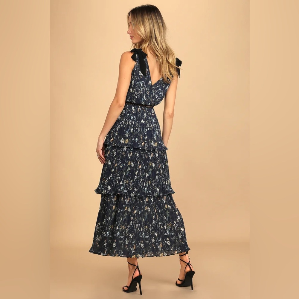 Such Sophistication Navy Blue Floral Print Pleated Maxi Dress